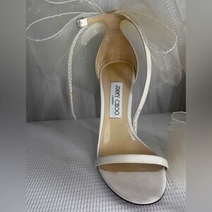 brand new 🆕 
Original and authentic 
unused